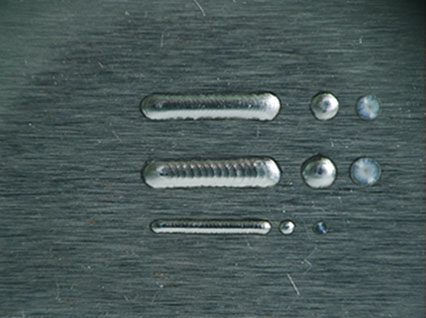 <a href='http://www.ningshan.cc/product/3.htm' class='text_a'>模具激光焊機</a>修復鏡面模具效果